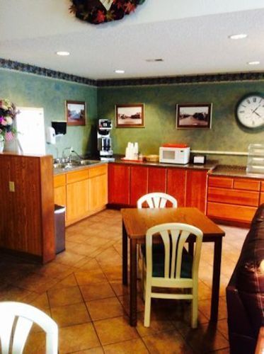 Deerwood Forty Club Inn المظهر الخارجي الصورة